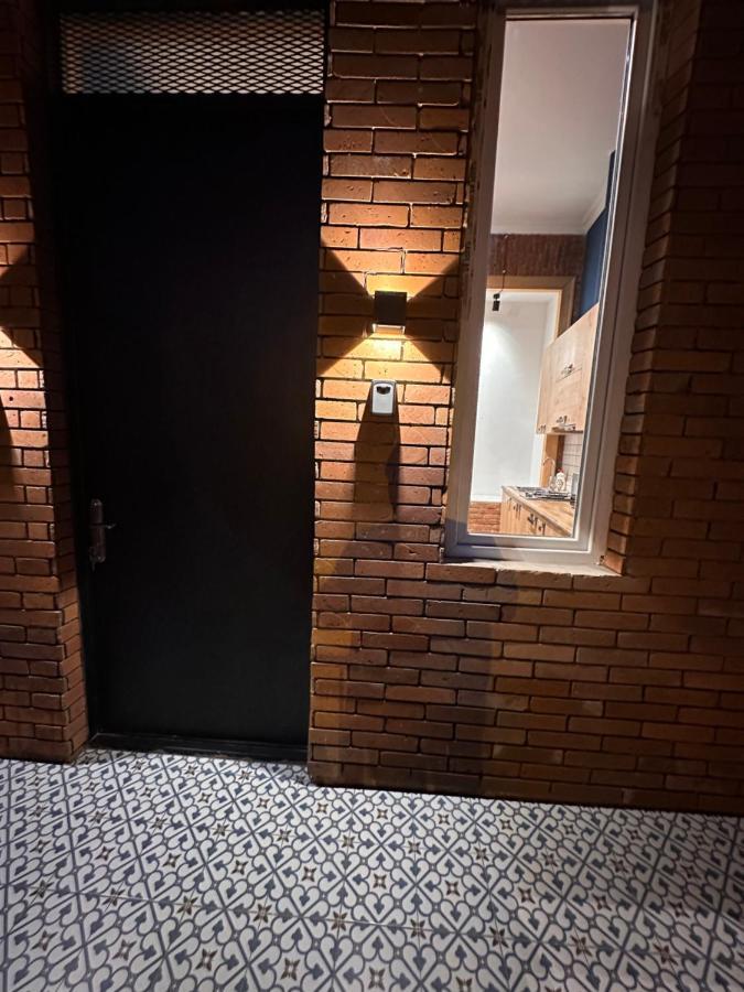קוטאיסי Apartment Riverside מראה חיצוני תמונה