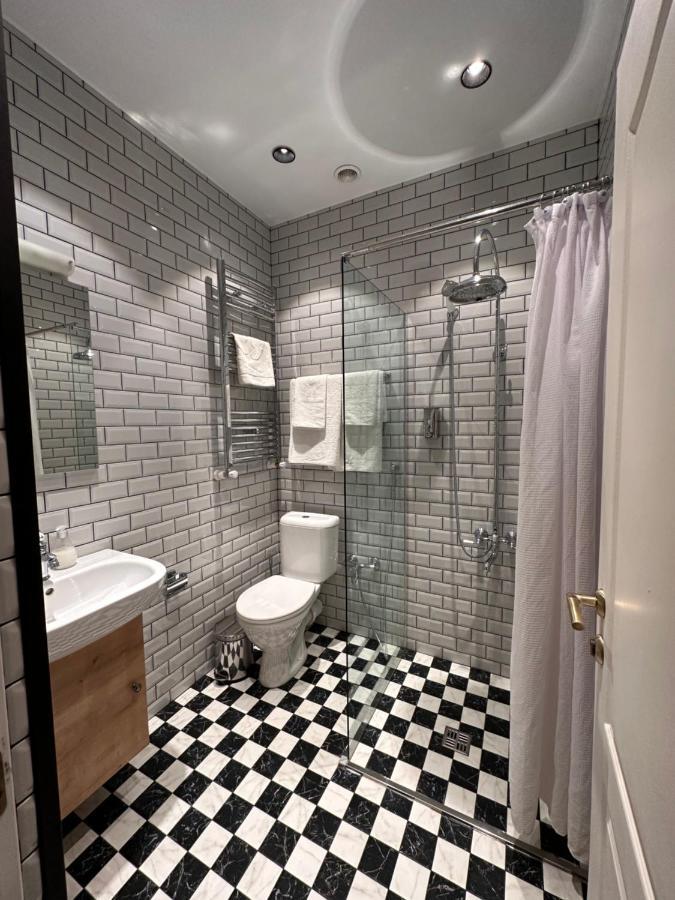 קוטאיסי Apartment Riverside מראה חיצוני תמונה